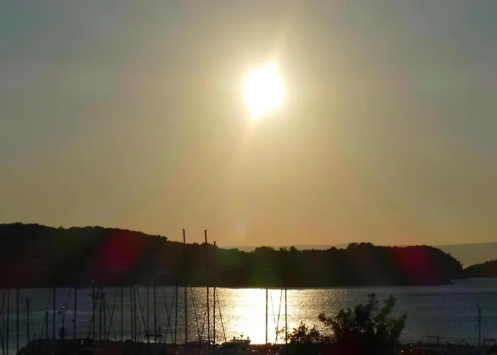 In Near Sandy * Supetarska Draga